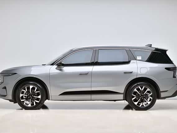 Фото 4 - Ford Edge