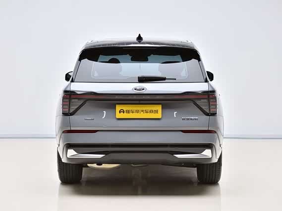 Фото 7 - Ford Edge