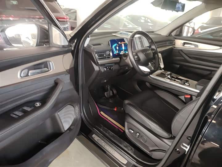 Фото 16 - Exeed VX