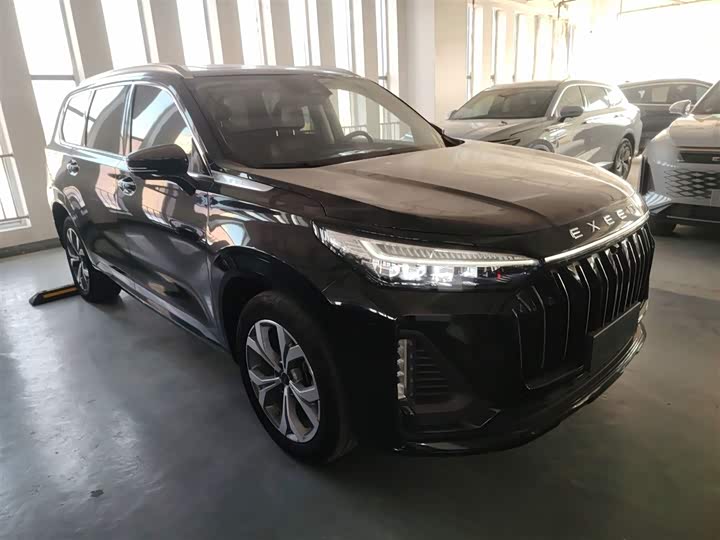 Фото 4 - Exeed VX