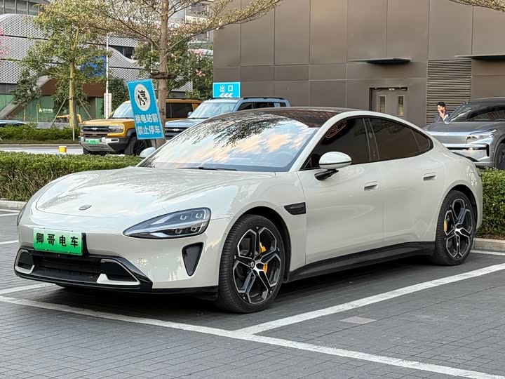 Фото 1 - Xiaomi SU7