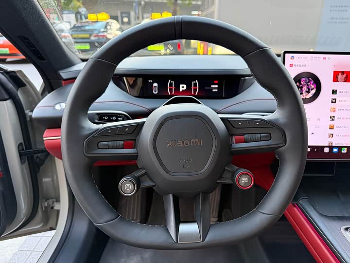 Фото 13 - Xiaomi SU7