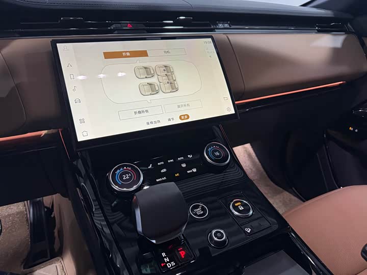 Фото 13 - Land Rover Range Rover Sport