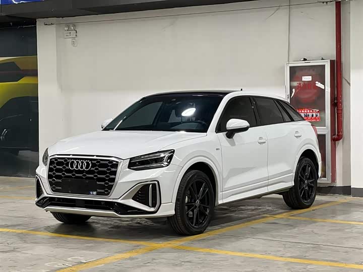 Фото 1 - Audi Q2L