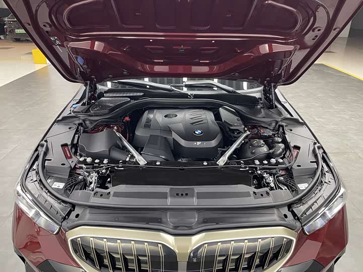 Фото 21 - BMW 5 Series