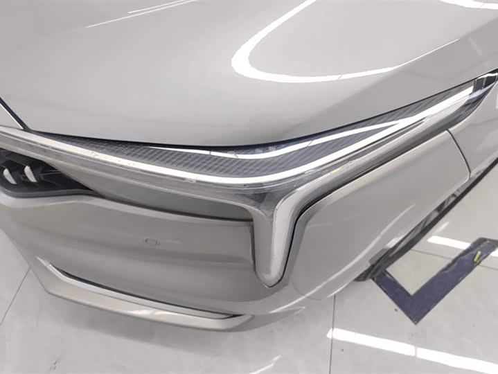 Фото 5 - Bestune B70