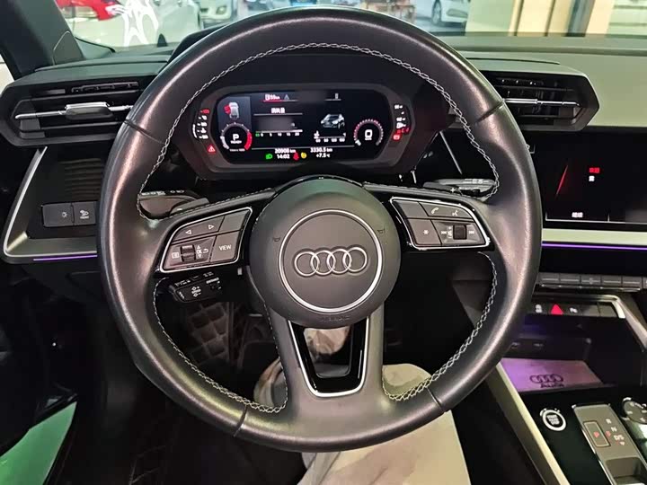 Фото 11 - Audi A3