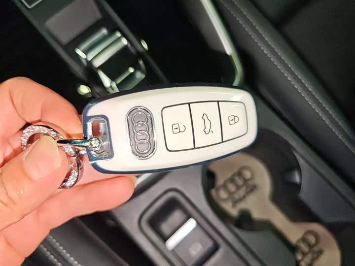 Фото 9 - Audi A3