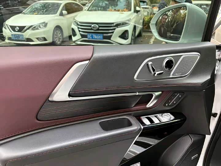 Фото 5 - Buick GL8 Century