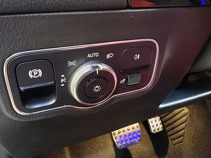 Фото 18 - Mercedes-Benz GLA-Class AMG