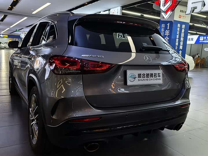 Фото 7 - Mercedes-Benz GLA-Class AMG