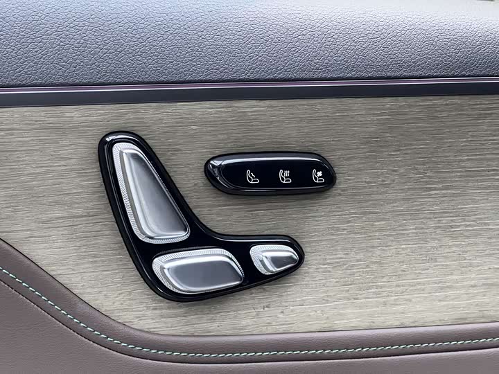 Фото 13 - Smart #5