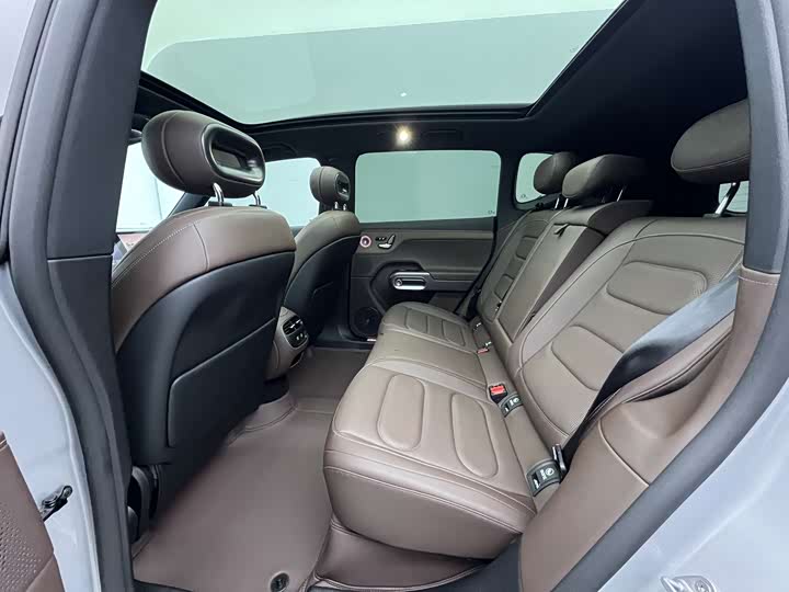 Фото 16 - Smart #5