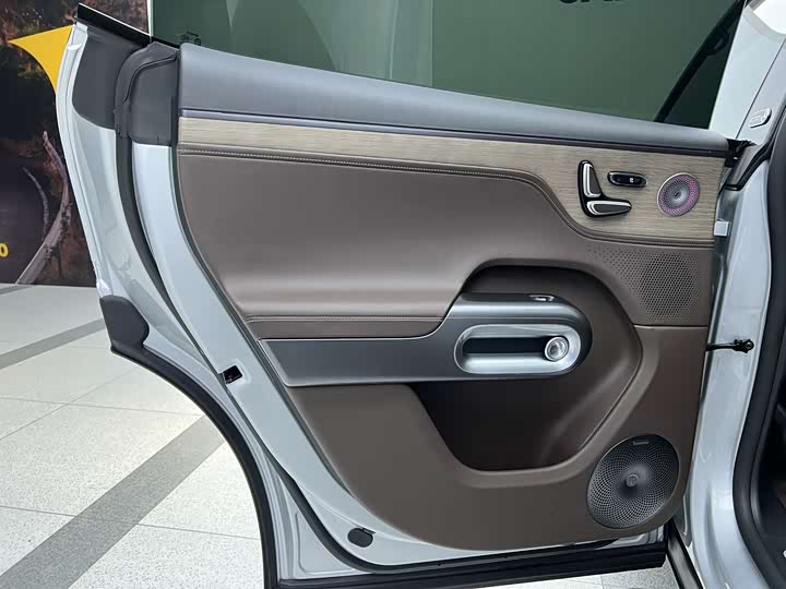 Фото 18 - Smart #5