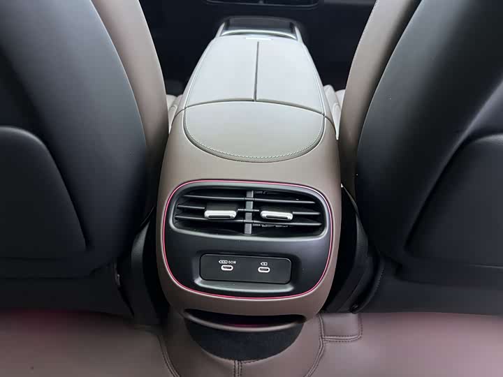 Фото 32 - Smart #5