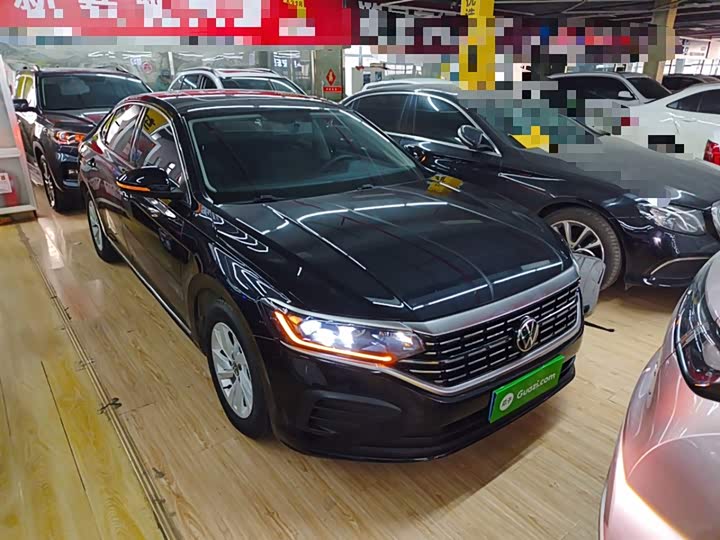 Фото 4 - Volkswagen Passat