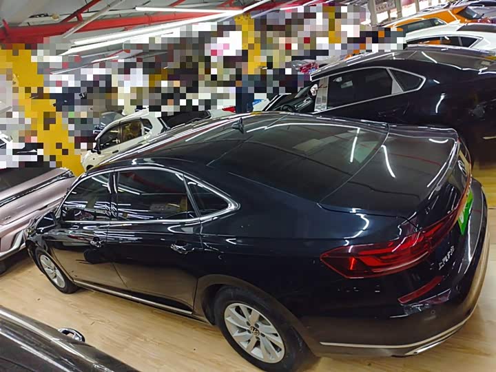 Фото 5 - Volkswagen Passat