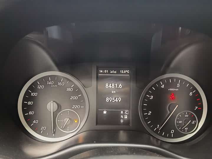 Фото 17 - Mercedes-Benz Vito