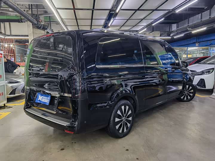 Фото 4 - Mercedes-Benz Vito