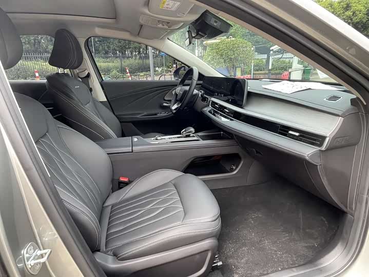 Фото 11 - Chery Arrizo 8