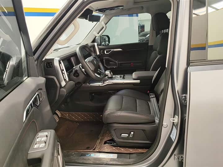 Фото 9 - Jetour T2