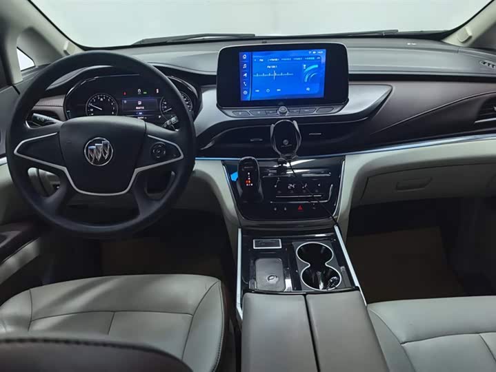 Фото 12 - Buick GL8 ES