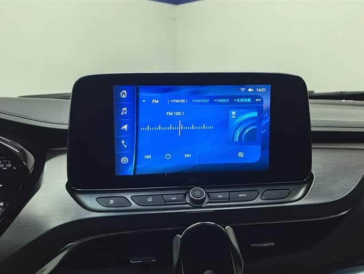 Фото 13 - Buick GL8 ES