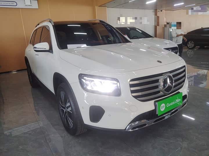 Фото 4 - Mercedes-Benz GLB-Class