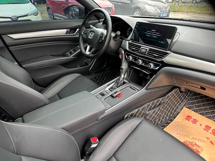 Фото 13 - Honda Inspire