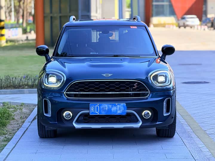 Фото 2 - Mini Countryman