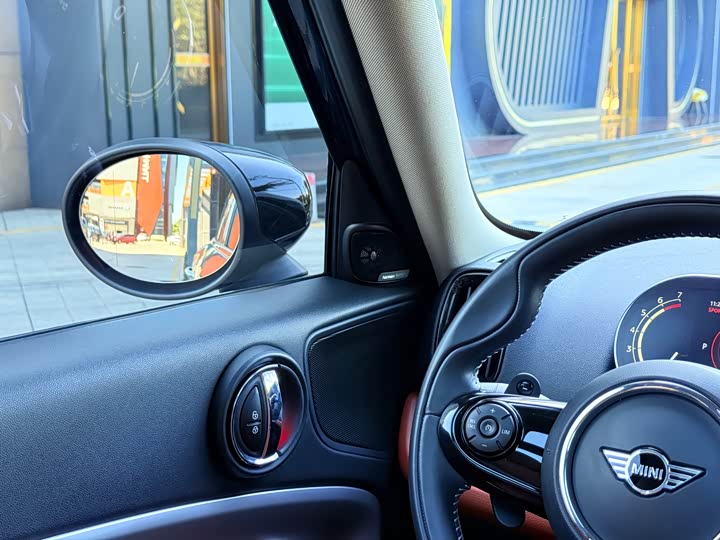 Фото 27 - Mini Countryman