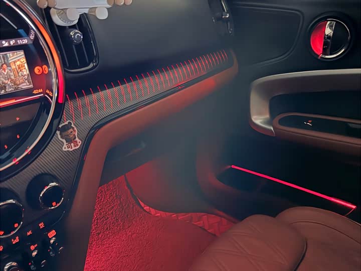 Фото 34 - Mini Countryman