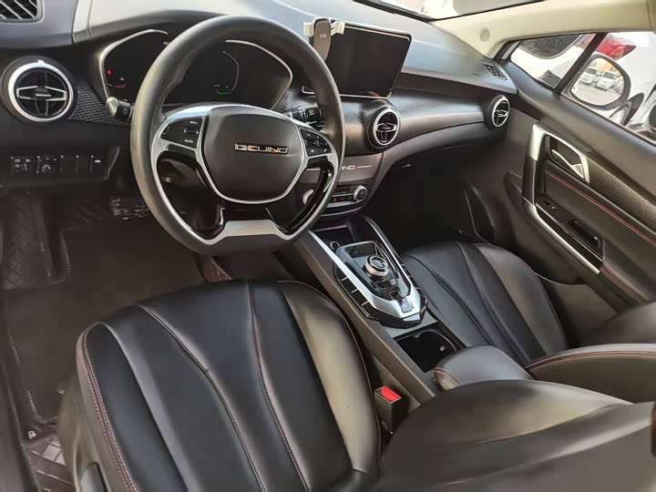 Фото 6 - Beijing EU5