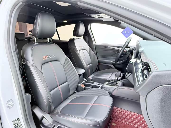 Фото 4 - Ford Focus