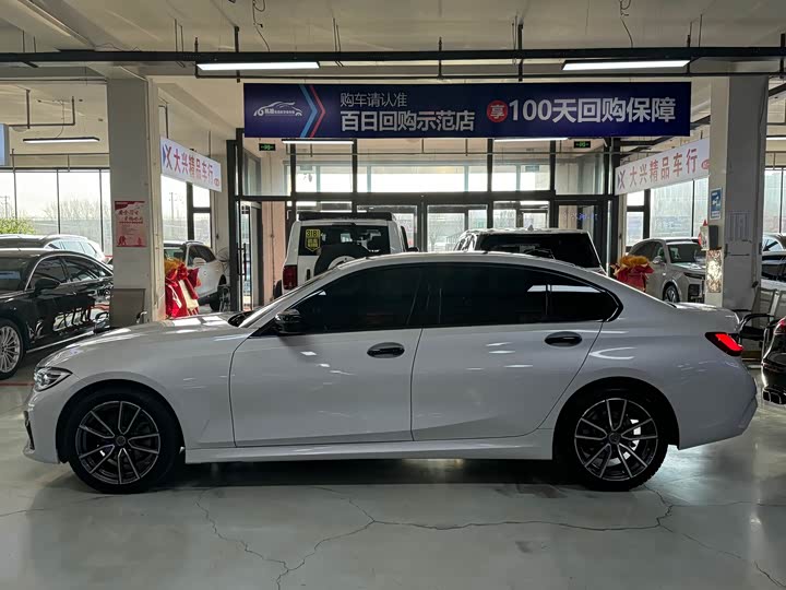 Фото 7 - BMW 3 Series