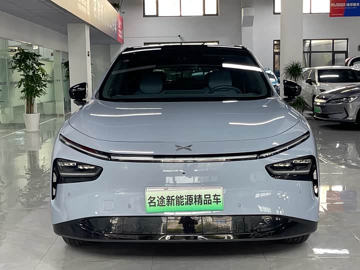 Фото 2 - XPeng G7