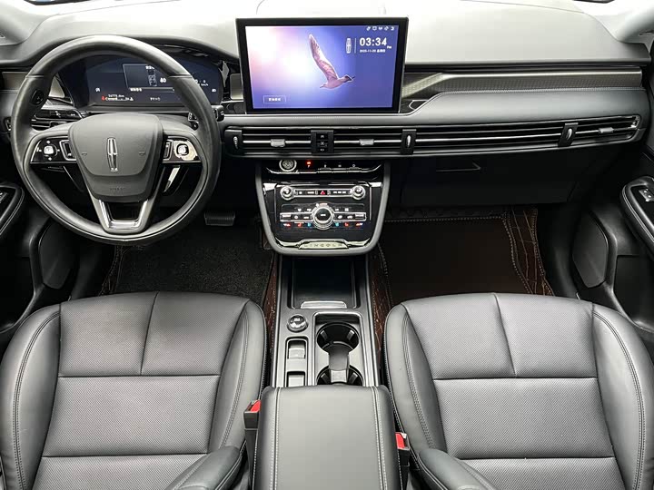 Фото 7 - Lincoln Corsair