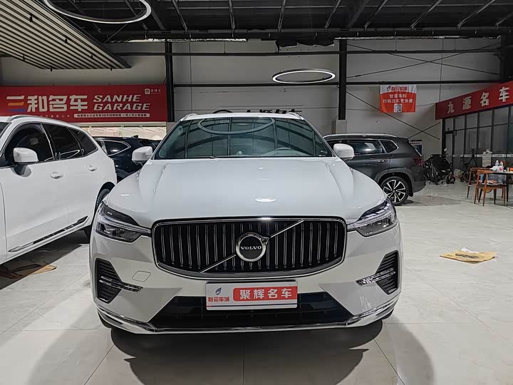 Фото 1 - Volvo XC60