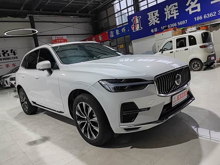 Фото 3 - Volvo XC60