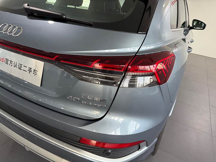 Фото 6 - Audi Q4 e-tron