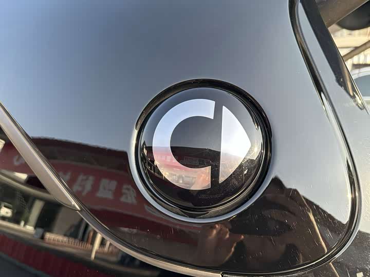 Фото 14 - Smart #1