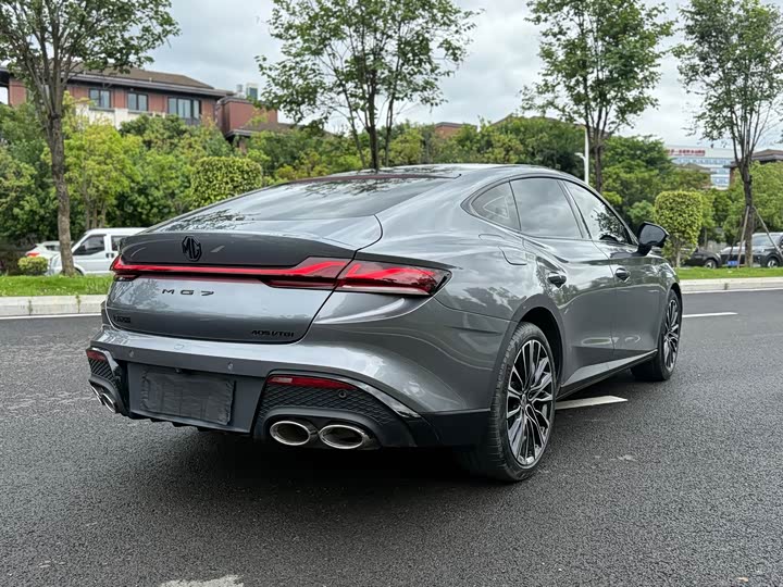 Фото 10 - MG Motor 7