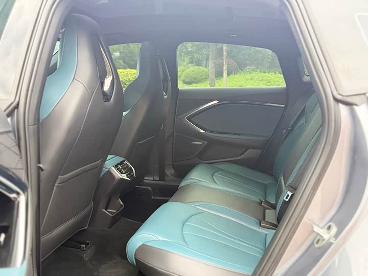 Фото 12 - MG Motor 7