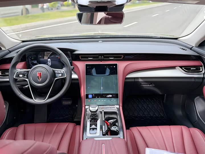 Фото 10 - Hongqi H5