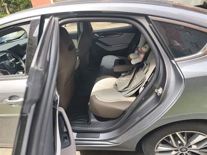 Фото 15 - BYD Qin Plus