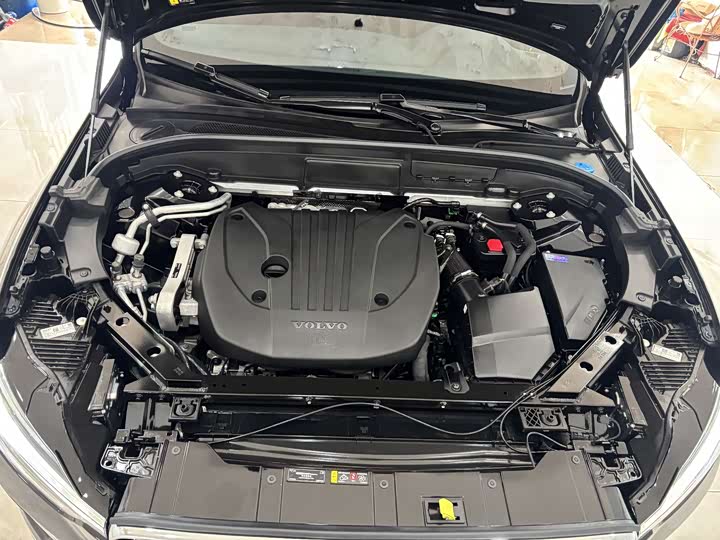 Фото 29 - Volvo XC60