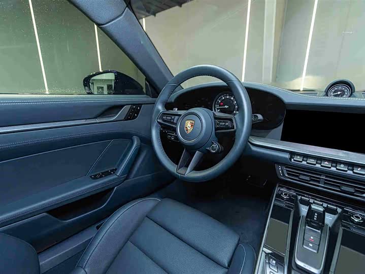 Фото 11 - Porsche 911