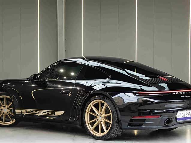 Фото 5 - Porsche 911