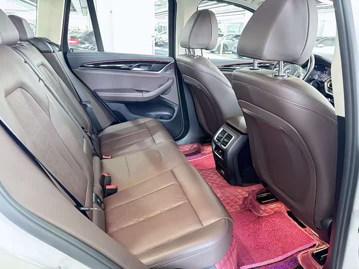 Фото 10 - BMW X3