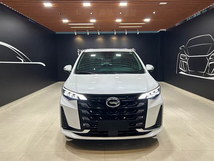 Фото 2 - GAC Trumpchi M6